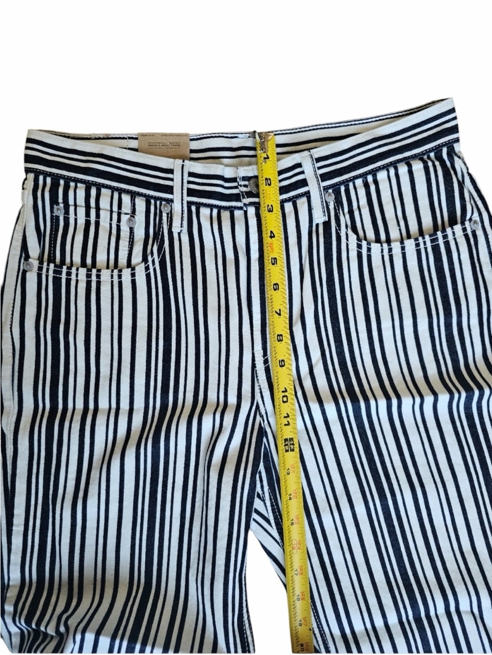 Levi's Women's Low Pro Striped Straight Leg Jeans NWT - Picture 7 of 7